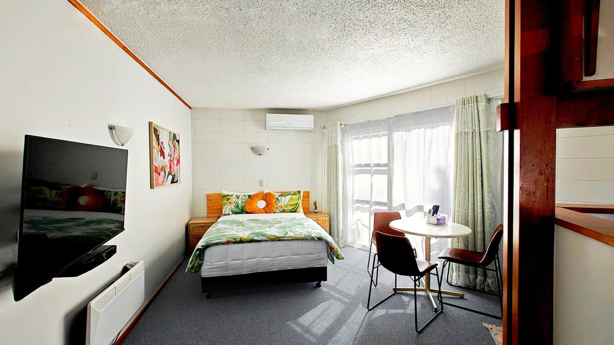 Motel Six Фангареи Экстерьер фото